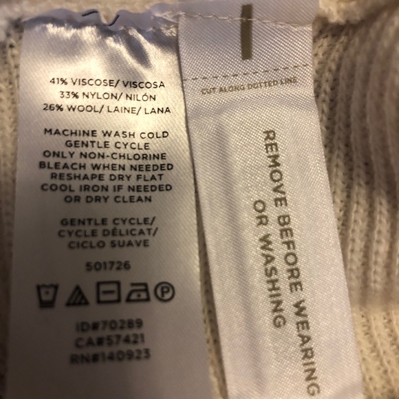 Cream cowl neck sweater - Picture 5 of 5